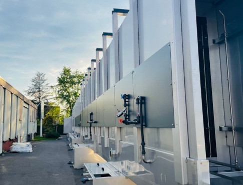 MONTAGE EN COURS....