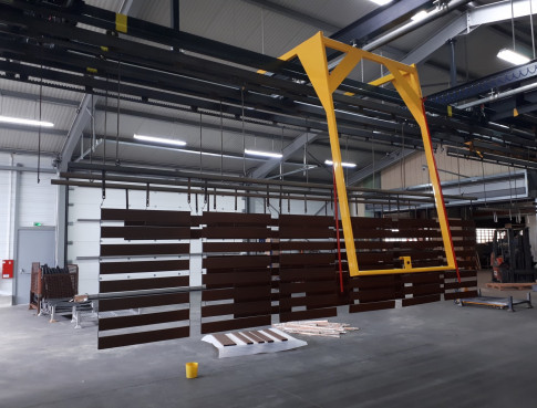 Installation d’une ligne de poudrage manuelle dans le département de l’Ain (01)