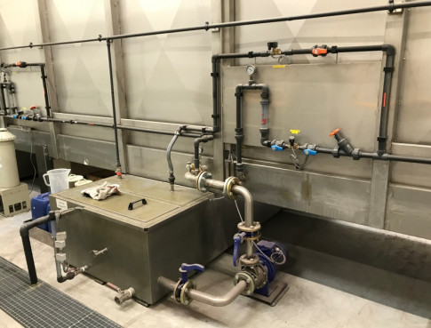 Installation d’une ligne de poudrage motorisée avec convoyeur simple voie dans la Sarthe (72)