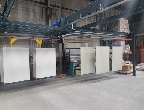 rail convoyeur avec transbordeur pour installation thermolaquage